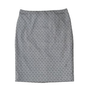 Ann Taylor Unique Patterened Black and Gold Skirt Size 8